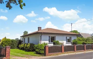 Bauernhof für 10 Personen, mit Terrasse in Polen