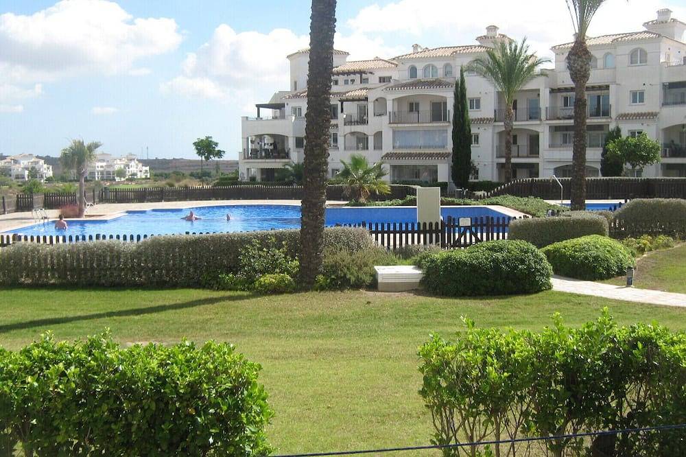 Ganze Wohnung, Luxury Poolside Apartment mit Blick auf 18 Loch Golfplatz in Golf Resorts Murcia, Murcia