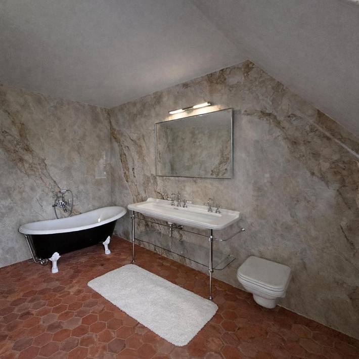 Hôtel pour 10 personnes, avec jacuzzi ainsi que piscine et jardin à Vault-de-Lugny - 2