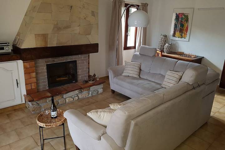 Provençal house with magnificent views in Carcès, Región Brignoles