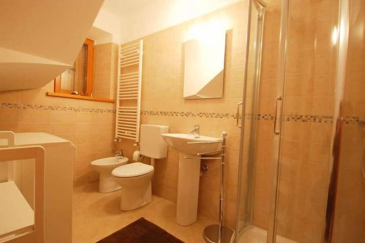 Albergo Diffuso - Cjasa Marisa in Barcis, Südliche Karnische Alpen