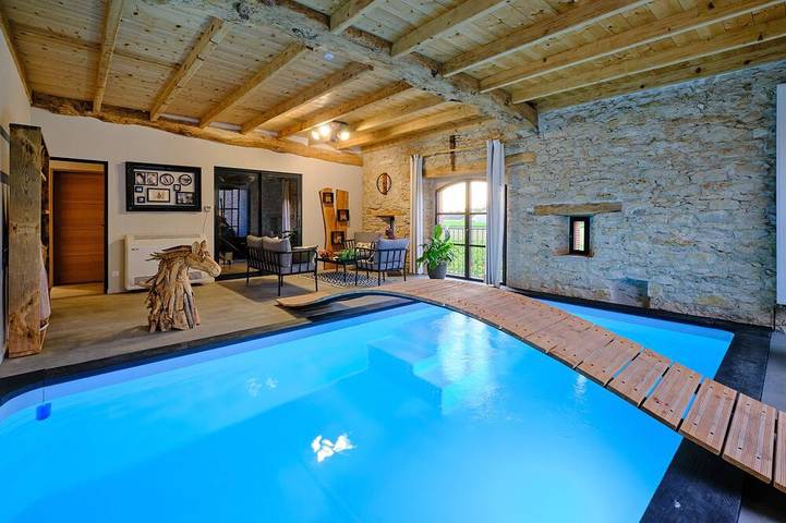 Location de vacances pour 2 personnes, avec Balcon ainsi que Jacuzzi et Jardin à Alzonne