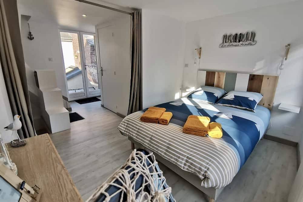Charmante Maison Rénovée, Belle Terrasse Proximité Plages & Proche de la mer in Eu, Región de Dieppe