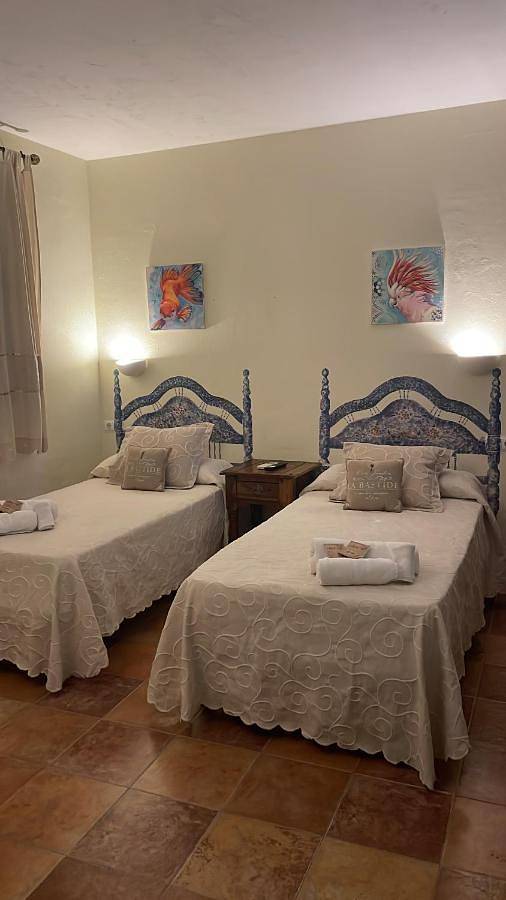 Casa rural para 2 personas, con jardín además de vistas y piscina, Se admiten mascotas en La Siberia - 3