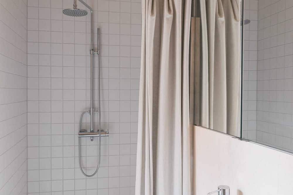 Ganze Wohnung, Hochparterre Ost: Morgensonne und Terrasse im Osten in Werben (Elbe), Westhavelland