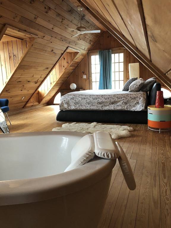 Geräumiger privater Familienurlaub am Wasser in Berkshire in Otis (MA), Berkshire County