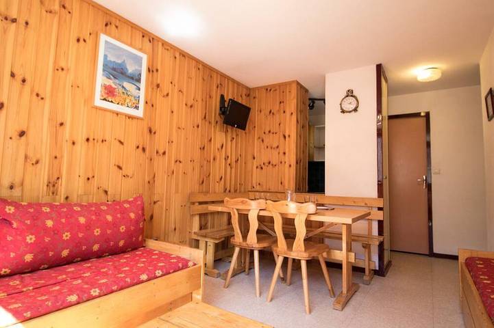Gîte pour 5 personnes, avec balcon/terrasse, animaux acceptés dans Office De Tourisme De Val Cenis Lanslebourg - 4