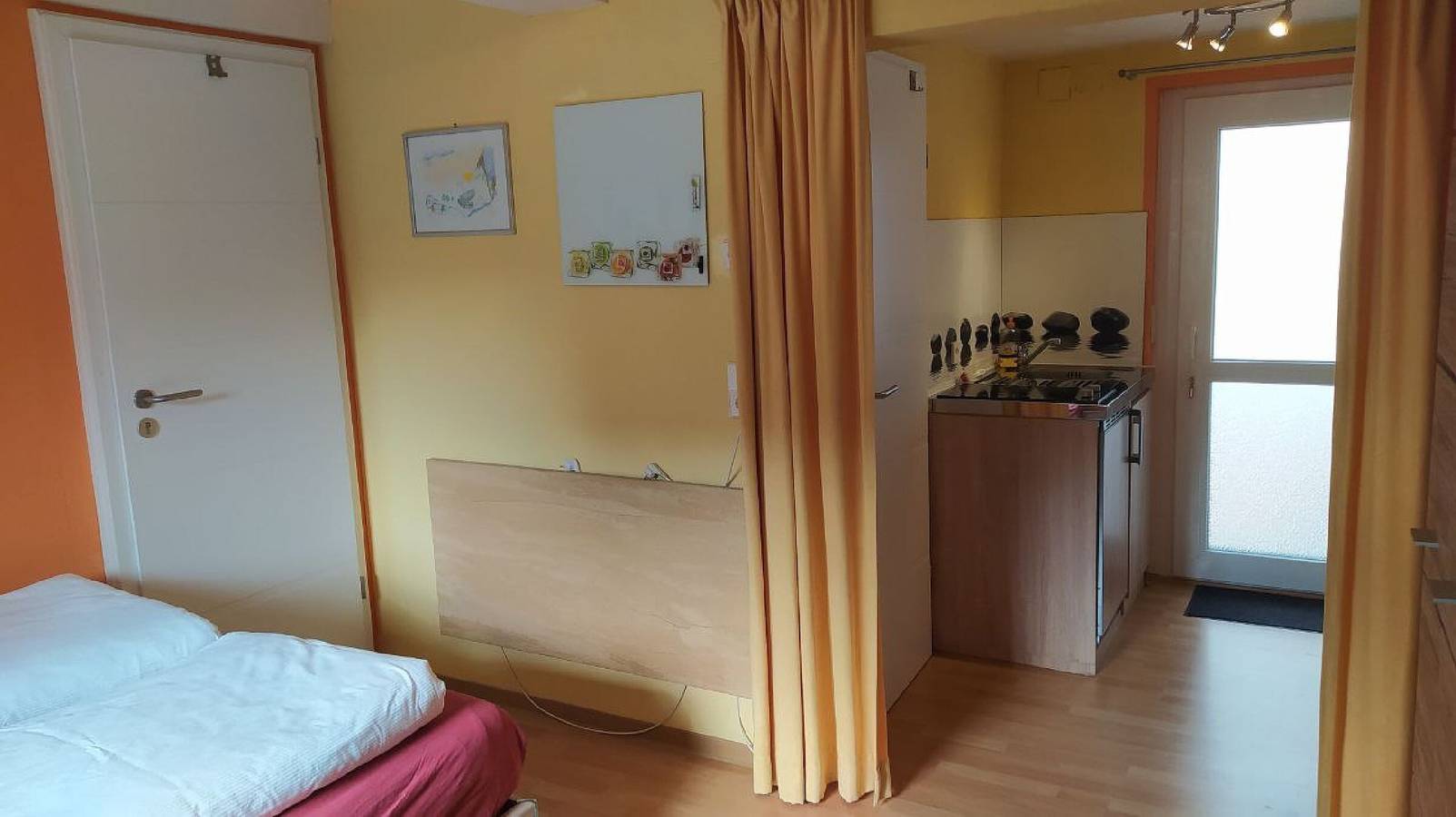 Ganze Wohnung, Ferienwohnung '19qm' mit Wi-Fi in Freiburg, Südschwarzwald