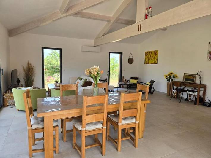 Location de vacances pour 6 personnes, avec piscine et jardin à Salasc - 4
