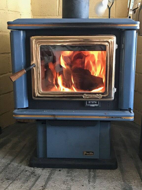 Herrliches Landhaus mit Blick auf den Ozean in Vancouver Island
