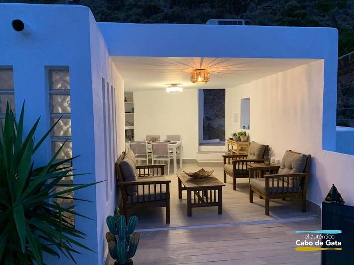 Ferienhaus für 6 Personen, mit Balkon und Ausblick sowie Pool und Garten in San José (Andalusien) - 3