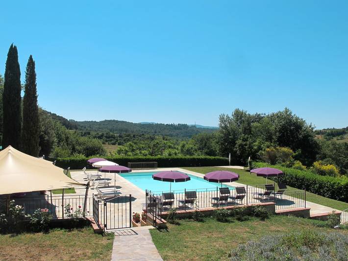 Casa vacanza per 2 persone, con panorama e terrazza nonché giardino in Siena e dintorni