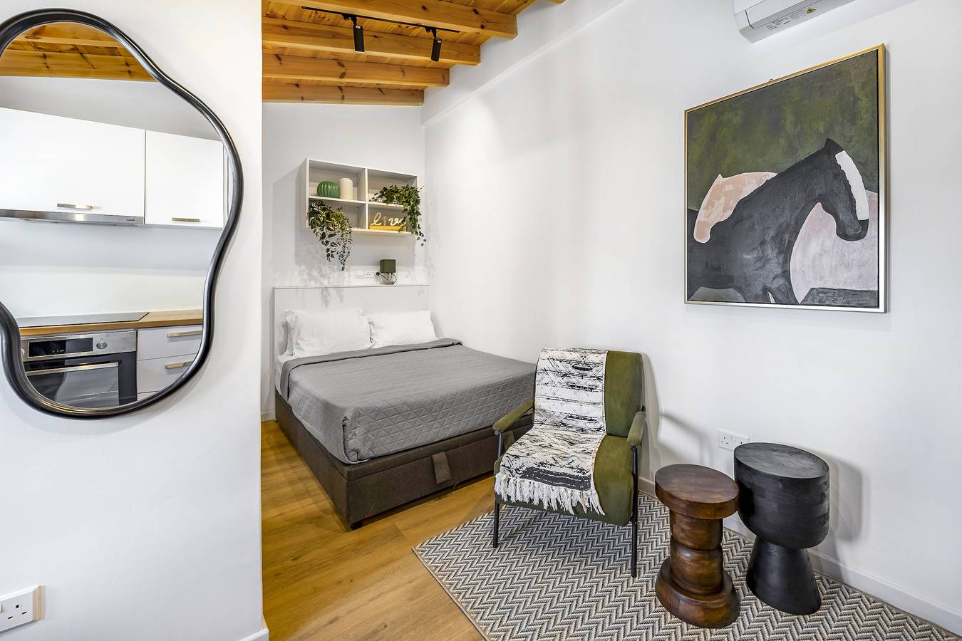 Entire studio, Olga Apt 4- lovely studio on ground floor in Limassol, South Cyprus