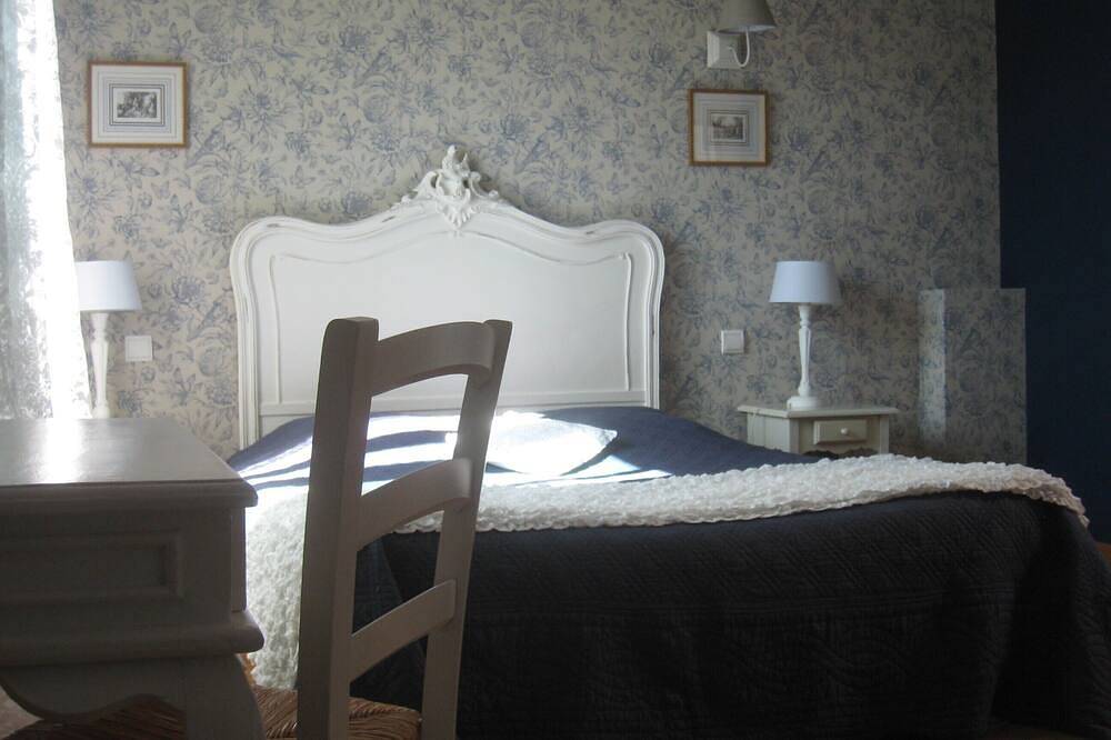 Chambre d’hôtes « Les Charmilles - Chambre Bleue » in Charny-sur-Meuse, Verdun