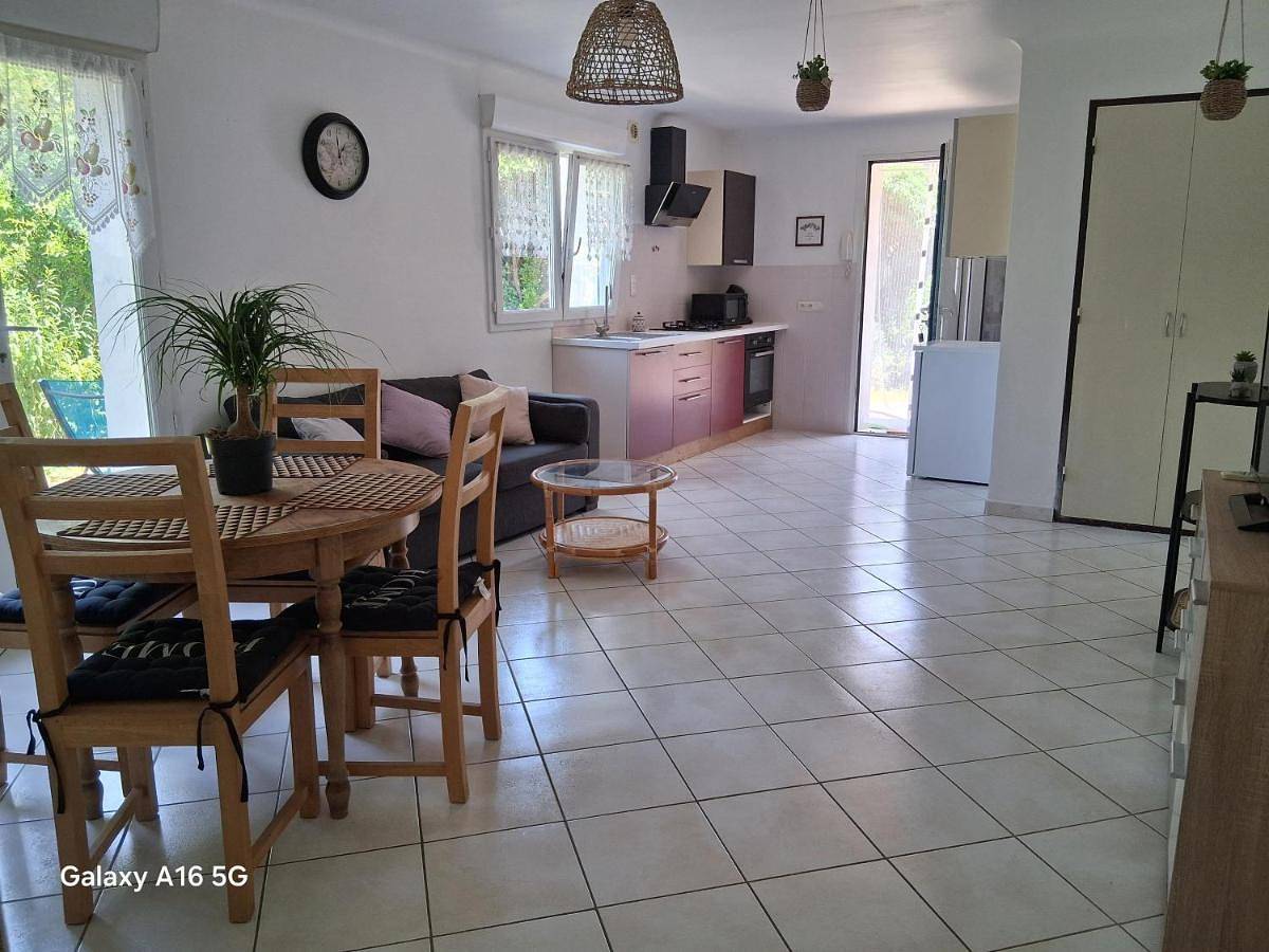 Appartement entier, Appartement plain-pied in Piolenc, Vaucluse