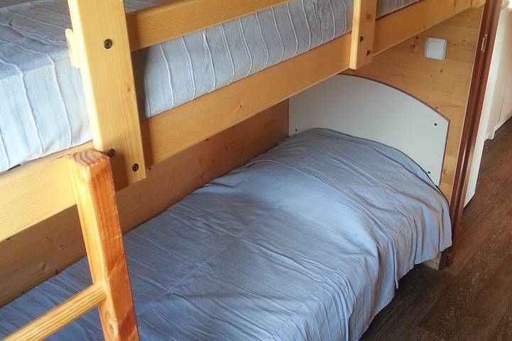 Gîte pour 8 personnes, avec jardin ainsi que terrasse et piscine à Grandcamp-Maisy - 4