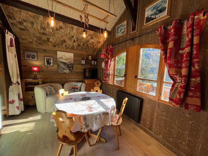 Chalet pour 4 personnes, avec balcon à Valloire - 2