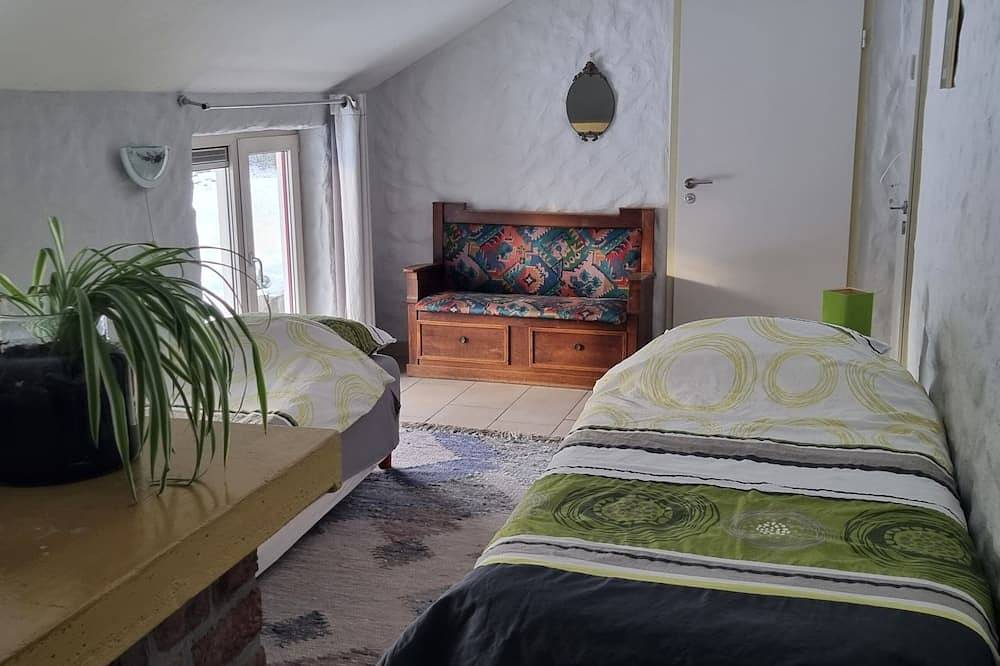 Gemütliche Ferienwohnung, im Emsland, Haustierfreundlich mit großem Garten in Schloss Dankern, Haren (Ems)
