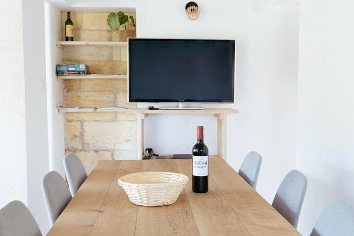 Gîte pour 6 personnes, avec vue et jardin à Petit-Palais-et-Cornemps - 4