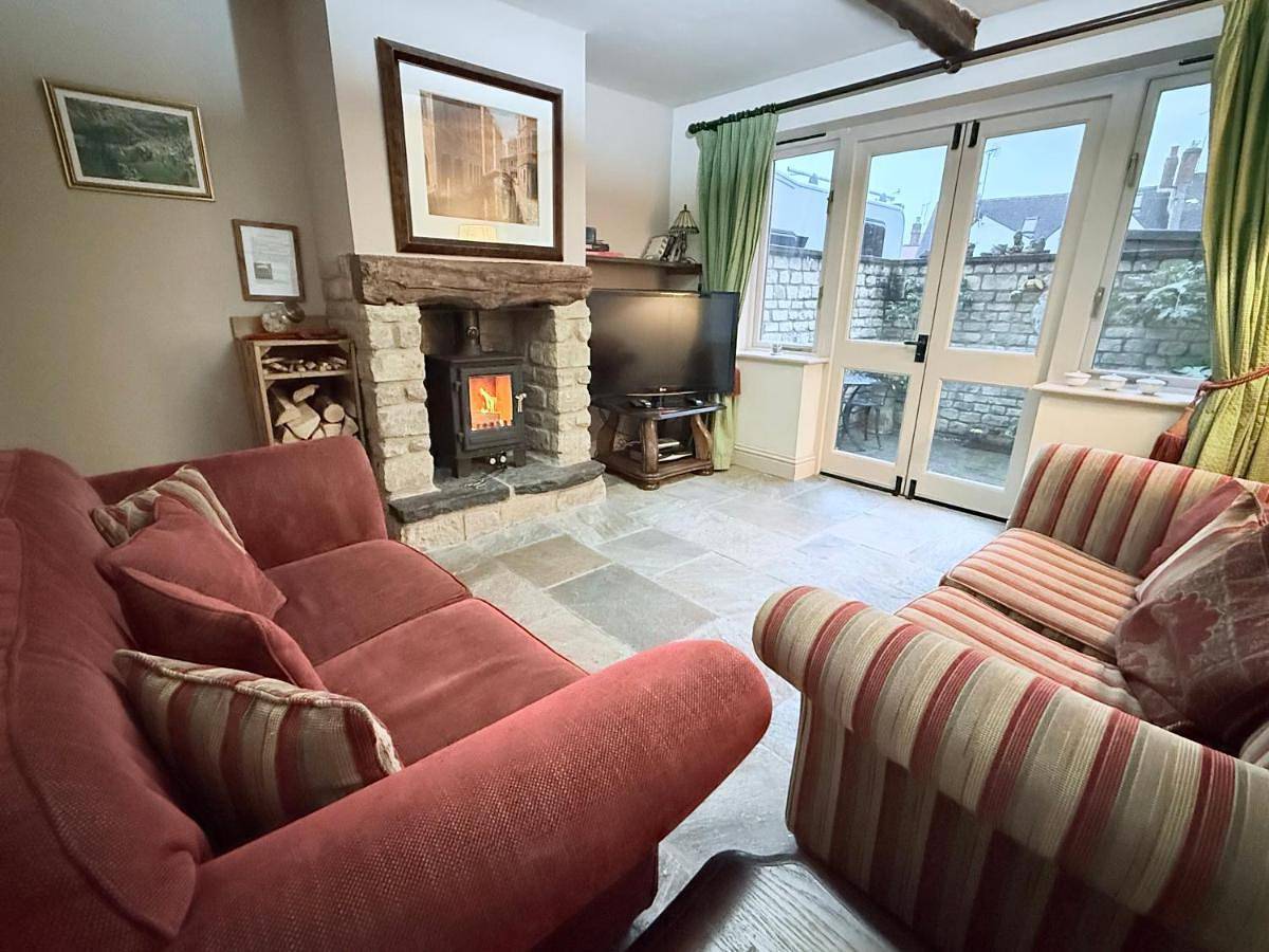 Misty View - 2 Bed Cottage in Winchcombe in Winchcombe, Gloucestershire