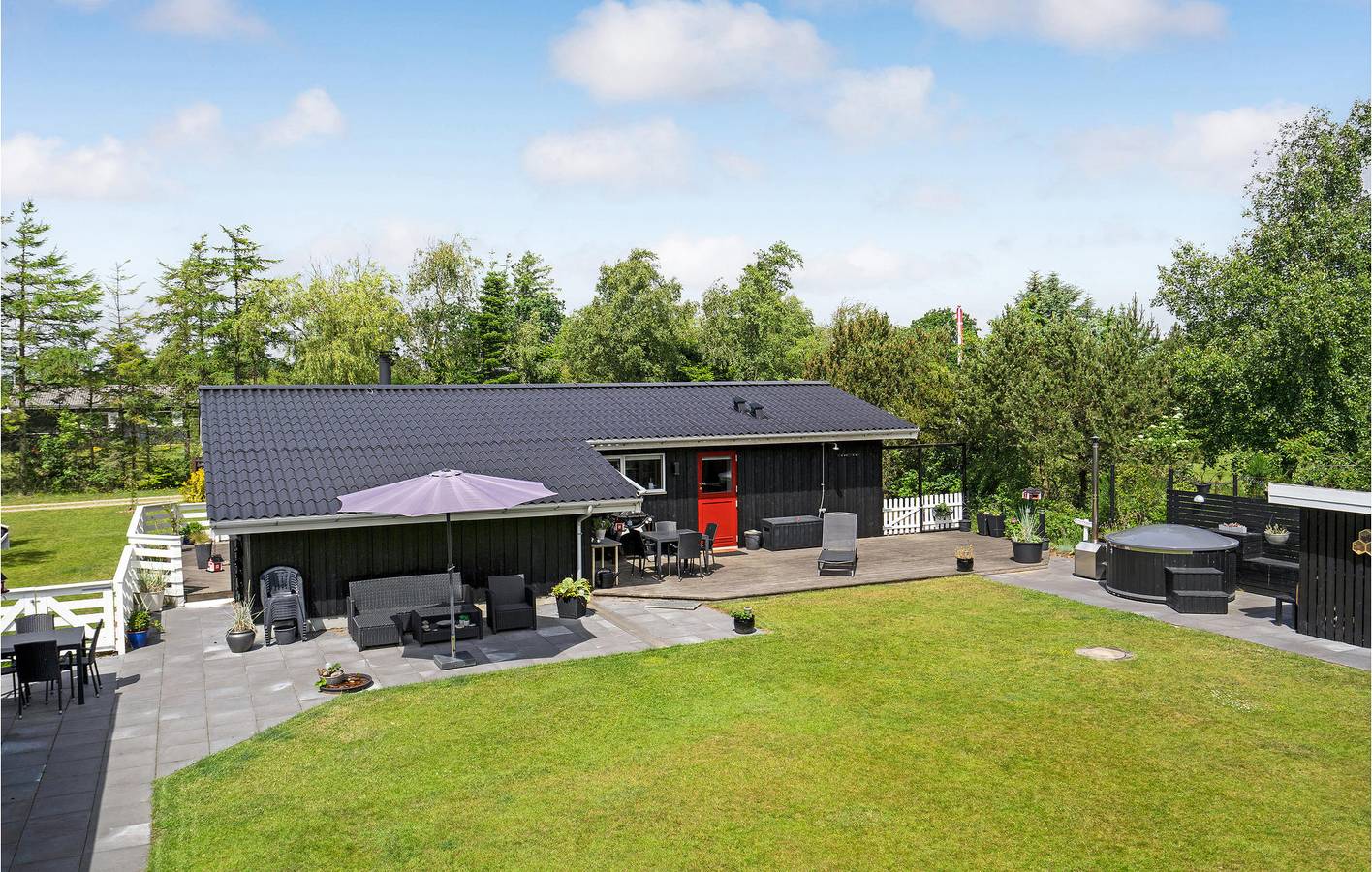 Ferienhaus für 6 Personen mit Terrasse in Stauning, Ringkøbing Fjord