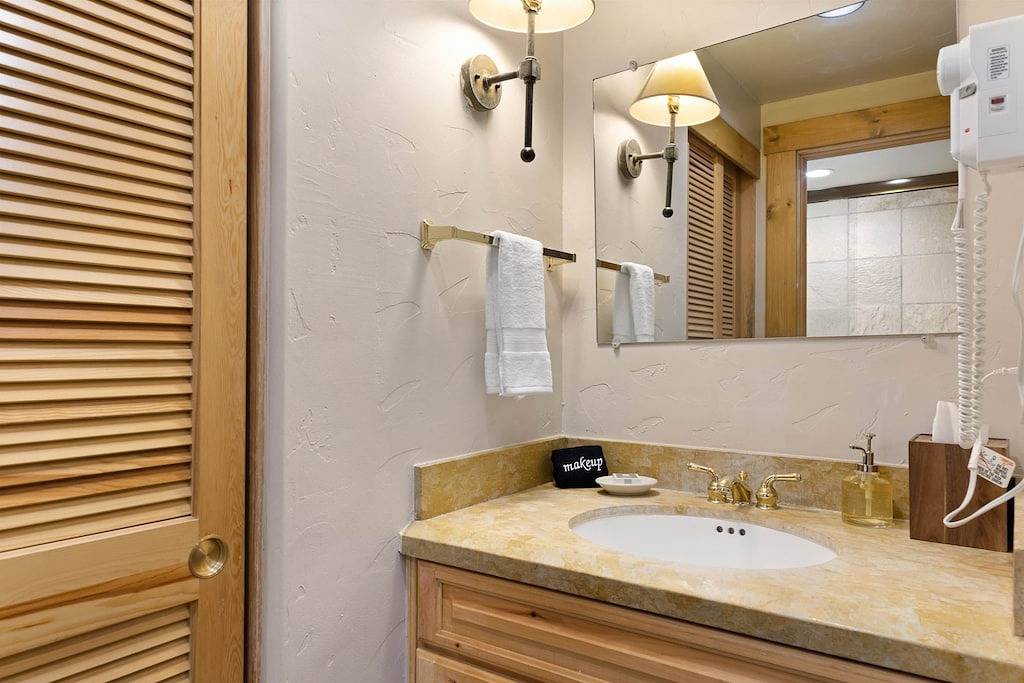 Ganze Wohnung, The Highline Retreat: 2 bed/2bath | Ski, Soak, Sip in Mountain Village, Telluride Ski Resort