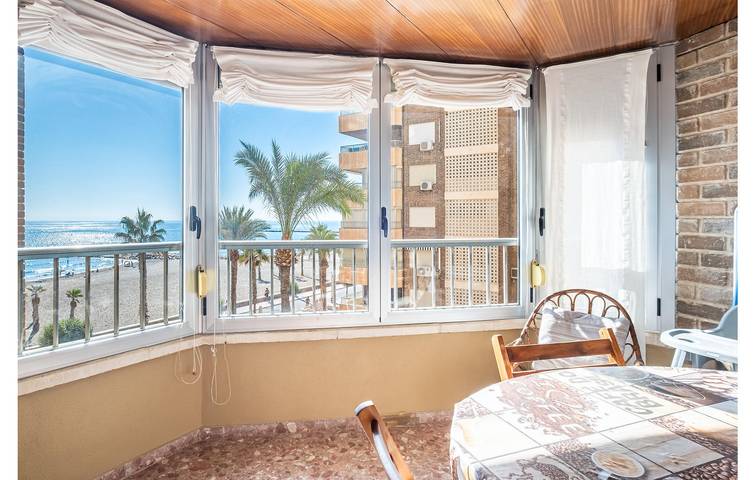Ferienwohnung für 5 Personen, mit Terrasse in Alicante Provinz - 3