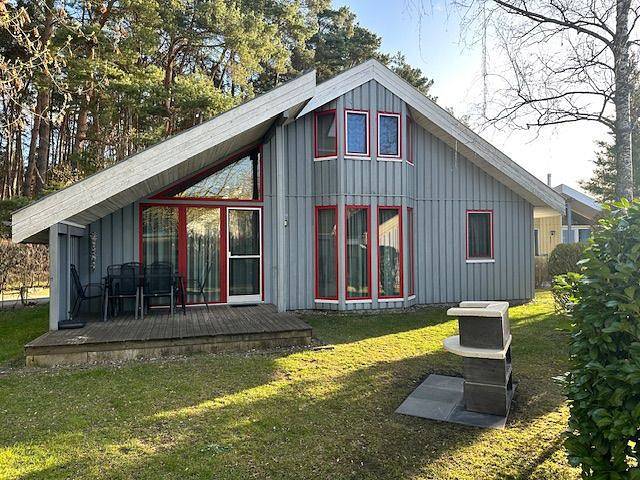 Ferienhaus für 6 Personen, mit Terrasse und Garten sowie Sauna in Granzow
