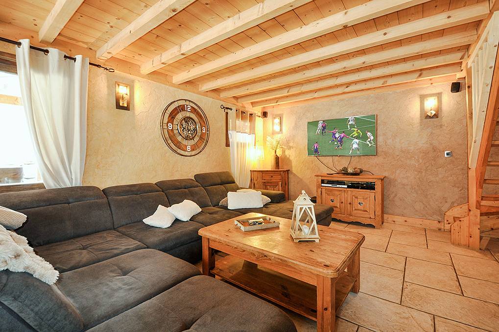 Holiday home for 16 people with terrace in Châtel, Les Portes du Soleil