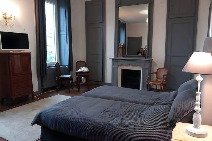 Chambre d’hôte pour 2 personnes, avec jacuzzi et jardin