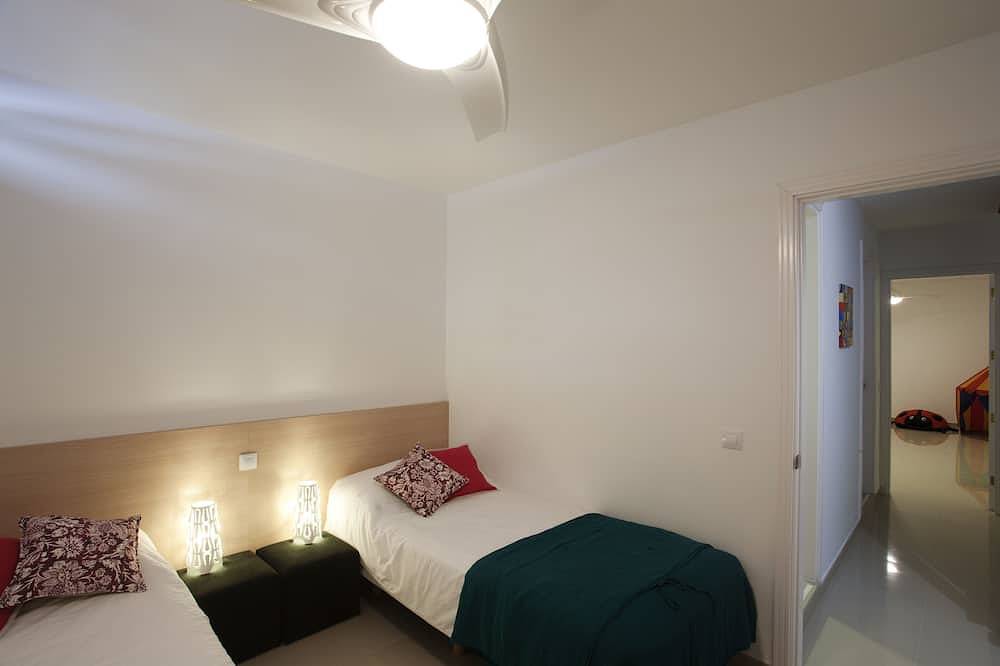 2´ Paseo A La Playa, Piscina, 4 Dormitorios, Villa De Lujo, Residencia Privada in Maspalomas, San Bartolomé de Tirajana