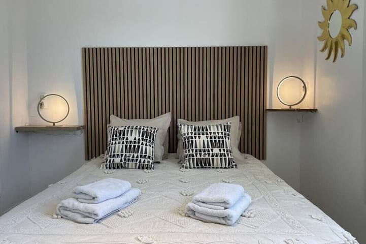 Appartement entier, Le Belvue un séjour détente vue sur la chaîne des Pyrénées in Estialescq, Béarn