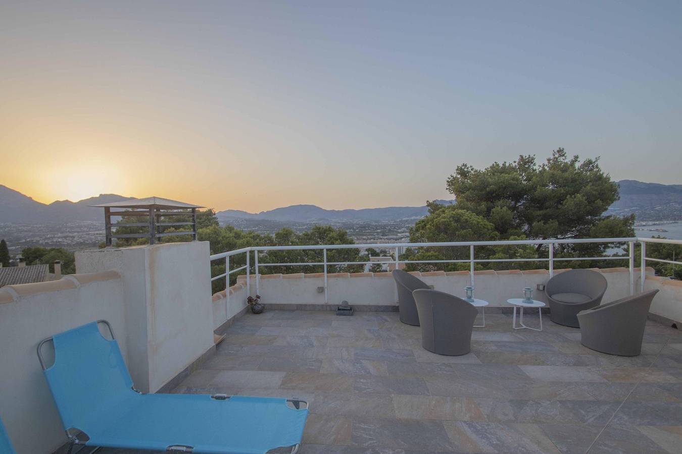 Casa de vacaciones Villa Polar Spaniahome con vistas al mar, piscina y Wi-Fi in L'Albir, Alfàs del Pi