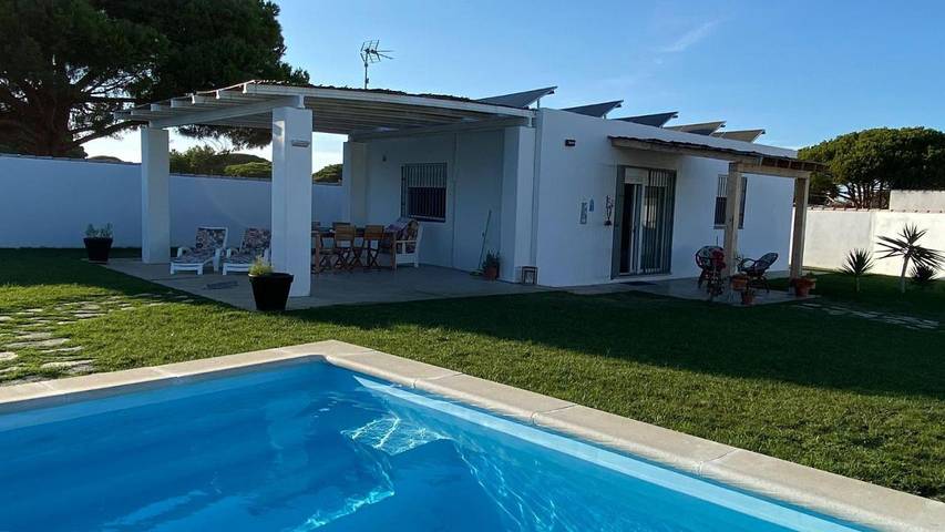 Casa rural para 4 personas, con vistas además de jardín y piscina, Se admiten mascotas - 1