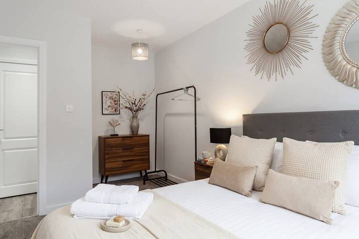 Ganze Wohnung, Modern 1Br Apt in Central Brum with Balcony in Birmingham, Birmingham und Umgebung