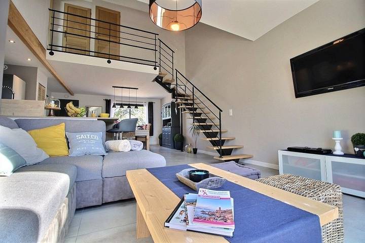 Gîte pour 6 personnes, avec terrasse et jardin à Trégastel - 2