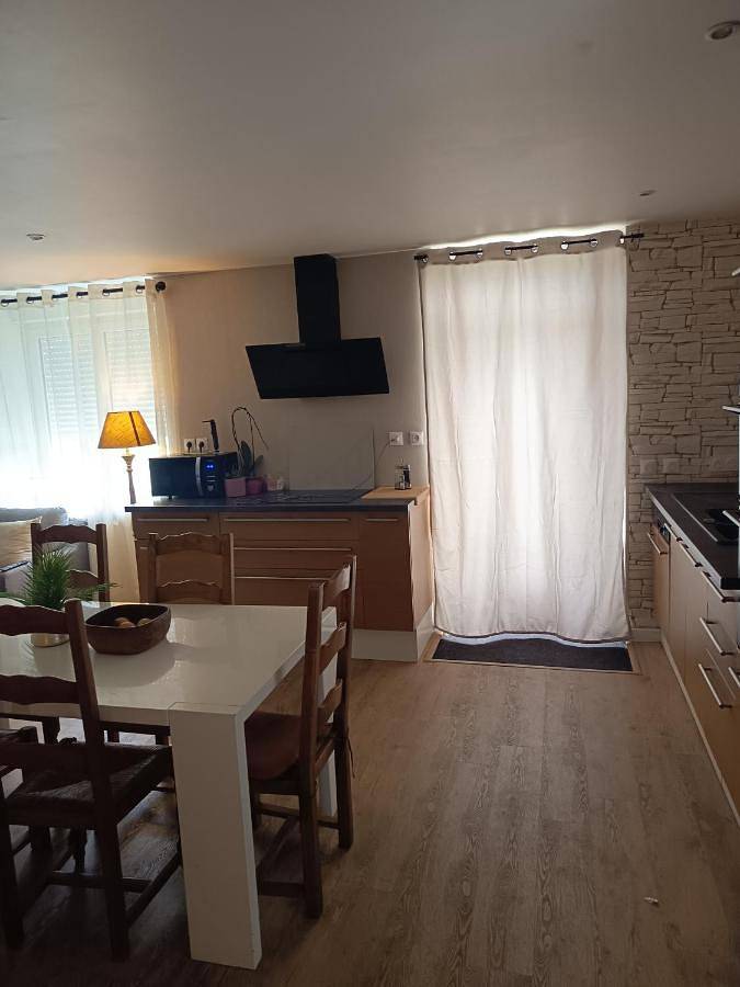 Location de vacances pour 8 personnes, avec Terrasse et Jardin à Caudan - 4