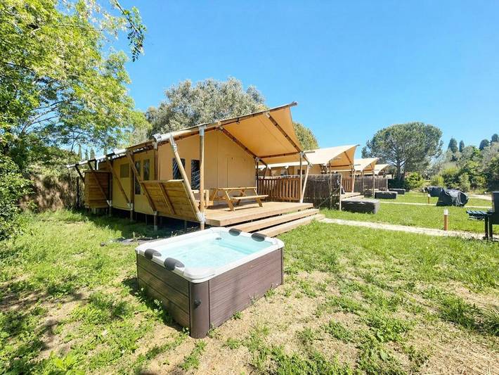 Camping für 2 Personen, mit Garten und Terrasse in Cecina - 4