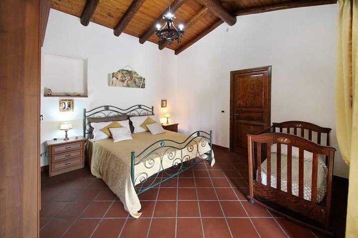 Villa Cosentino con Piscina privata & idro in Acquedolci, Provincia di Messina