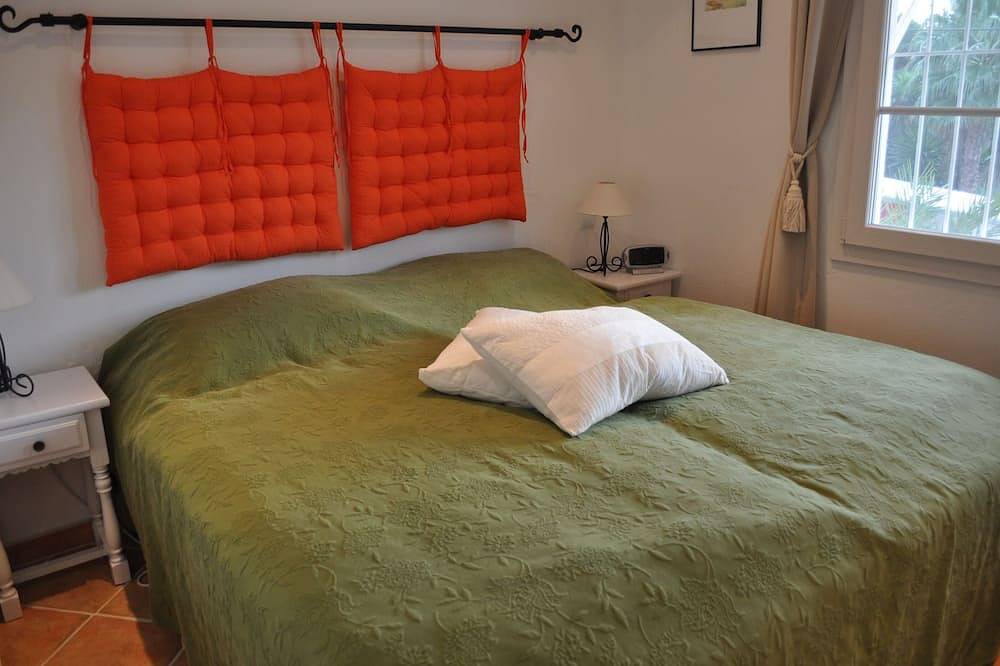Ganze Wohnung, Ferienwohnung mit großer sonniger Terrasse - auch zum Überwintern geeignet! in Peguera, Calvià