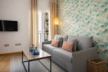 Casas E Apartamentos De Temporada para 8 Pessoas em Malasaña, Madrid, Foto 1