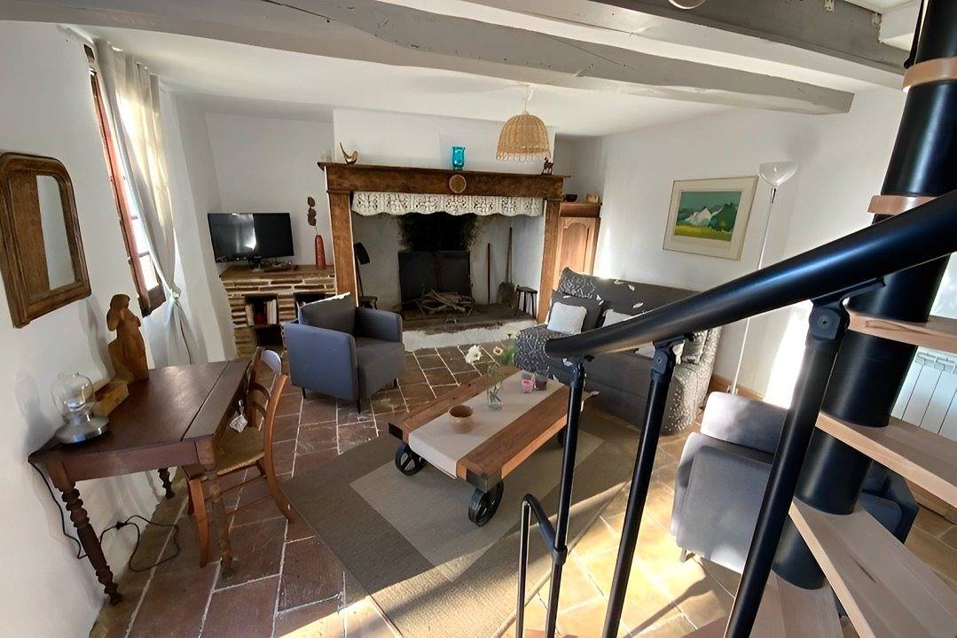 Gîte "La Pomarède", ancienne maison de métayer rénovée in Ambres, Région de Castres