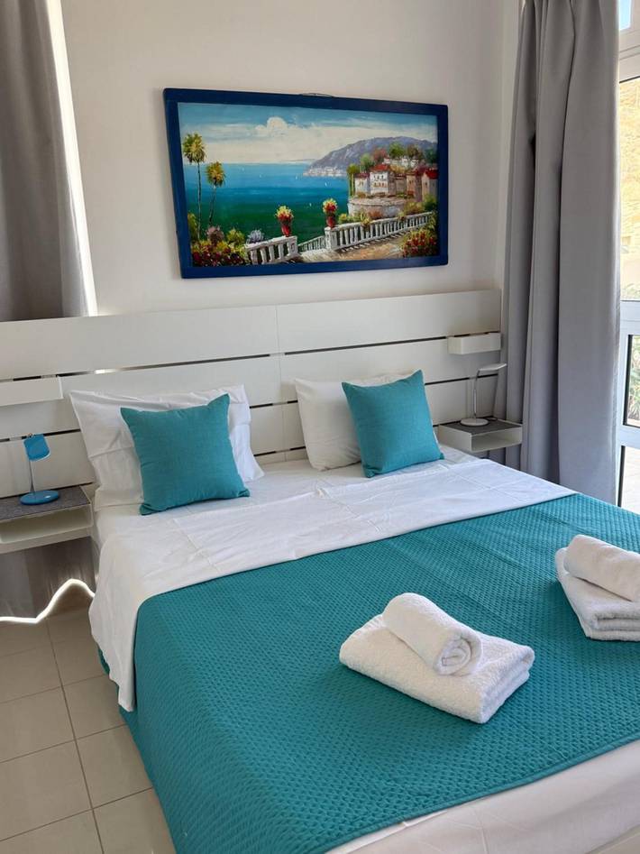 Ferienwohnung für 2 Personen, mit Balkon und Kinderpool