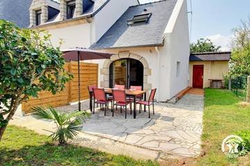 Gîte pour 4 personnes, avec jardin et terrasse à Locmiquélic