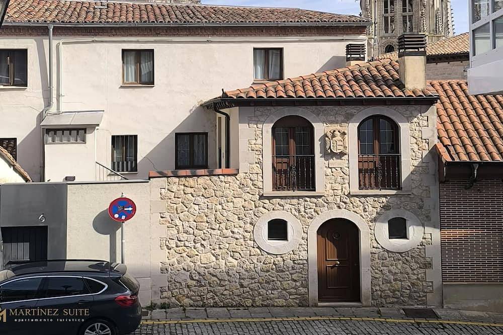 Cozy 3-story house 2 minutes from the Cathedral! Ideal for families and groups in Burgos, Burgos Provinz