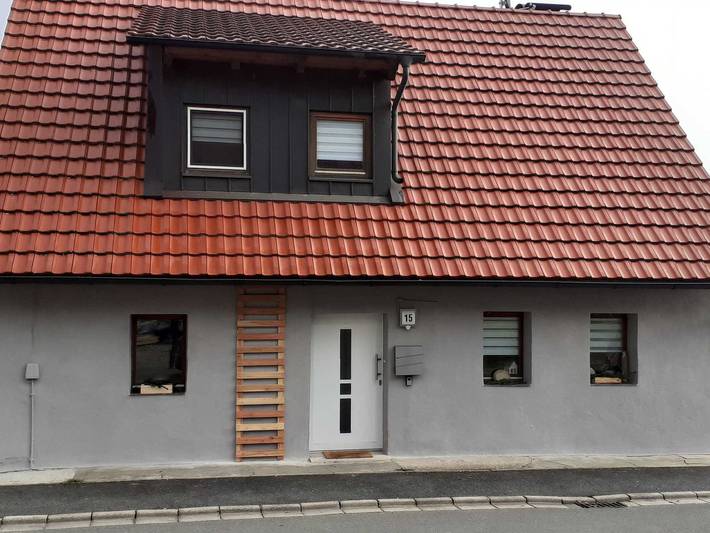 Ferienhaus für 8 Personen, mit Garten und Terrasse, mit Haustier in Plech