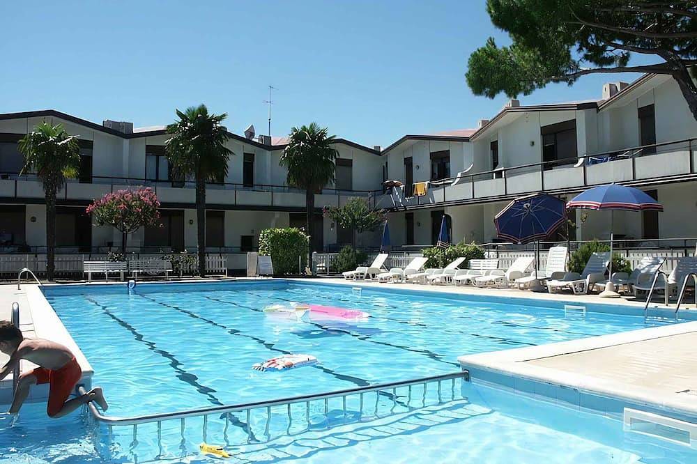 Bungalow mit Außenpool und Klimaanlage in Cavallino, Cavallino-Treporti