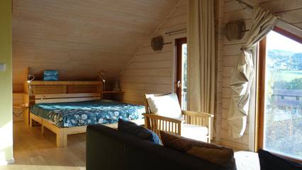 Gîte pour 7 personnes, avec terrasse et jardin, animaux acceptés dans Baie Saint-Michel