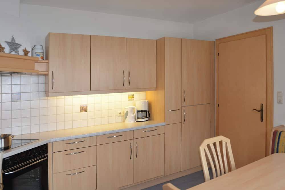 Ganze Wohnung, Gemütliche Ferienwohnung in ruhiger Lage mit herrlicher Aussicht über das Inntal in Brixlegg, Kaisergebirge