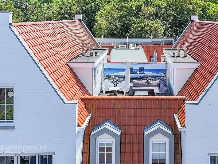 Vakantiehuis voor 6 personen, with Balkon/Terras and Terras as well as Sauna and Uitzicht op het meer in Dishoek